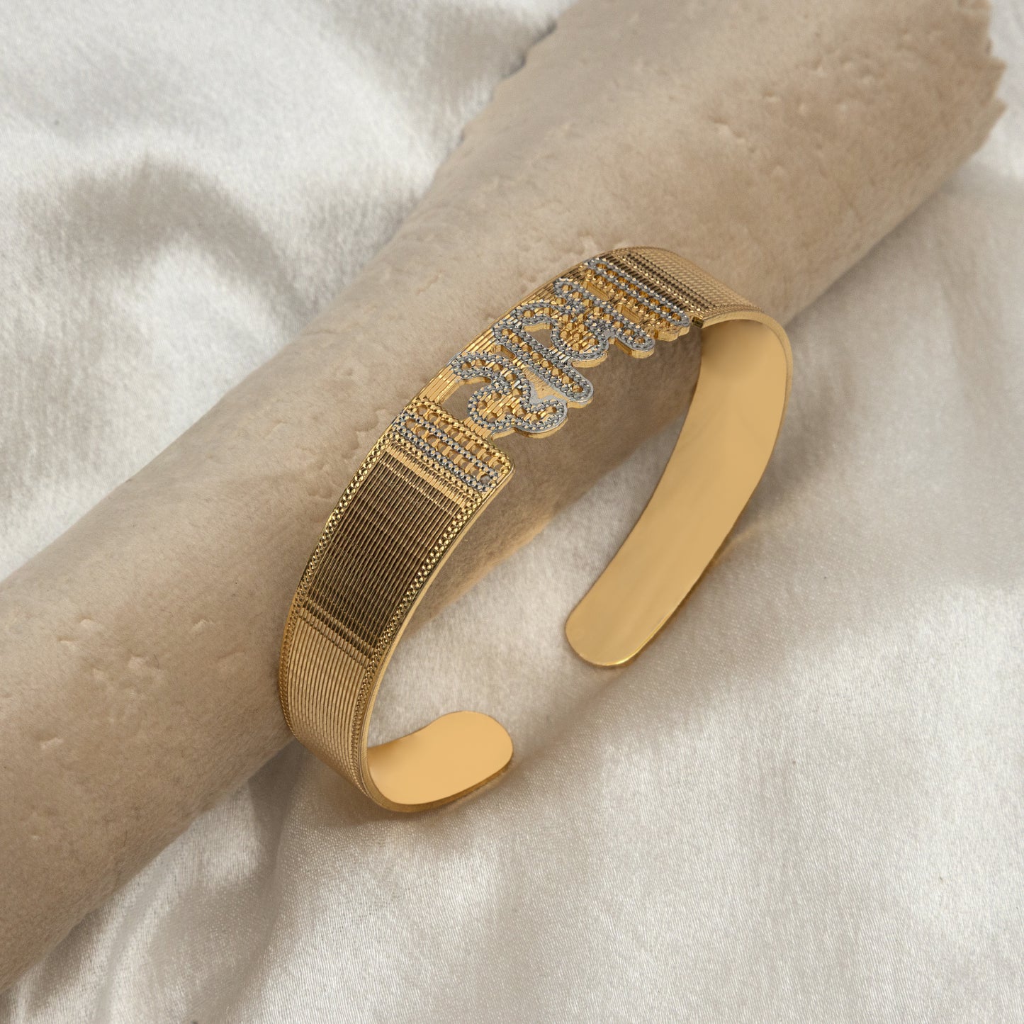 SHREE RAM GOLD AND SILVER KADA BRACELET