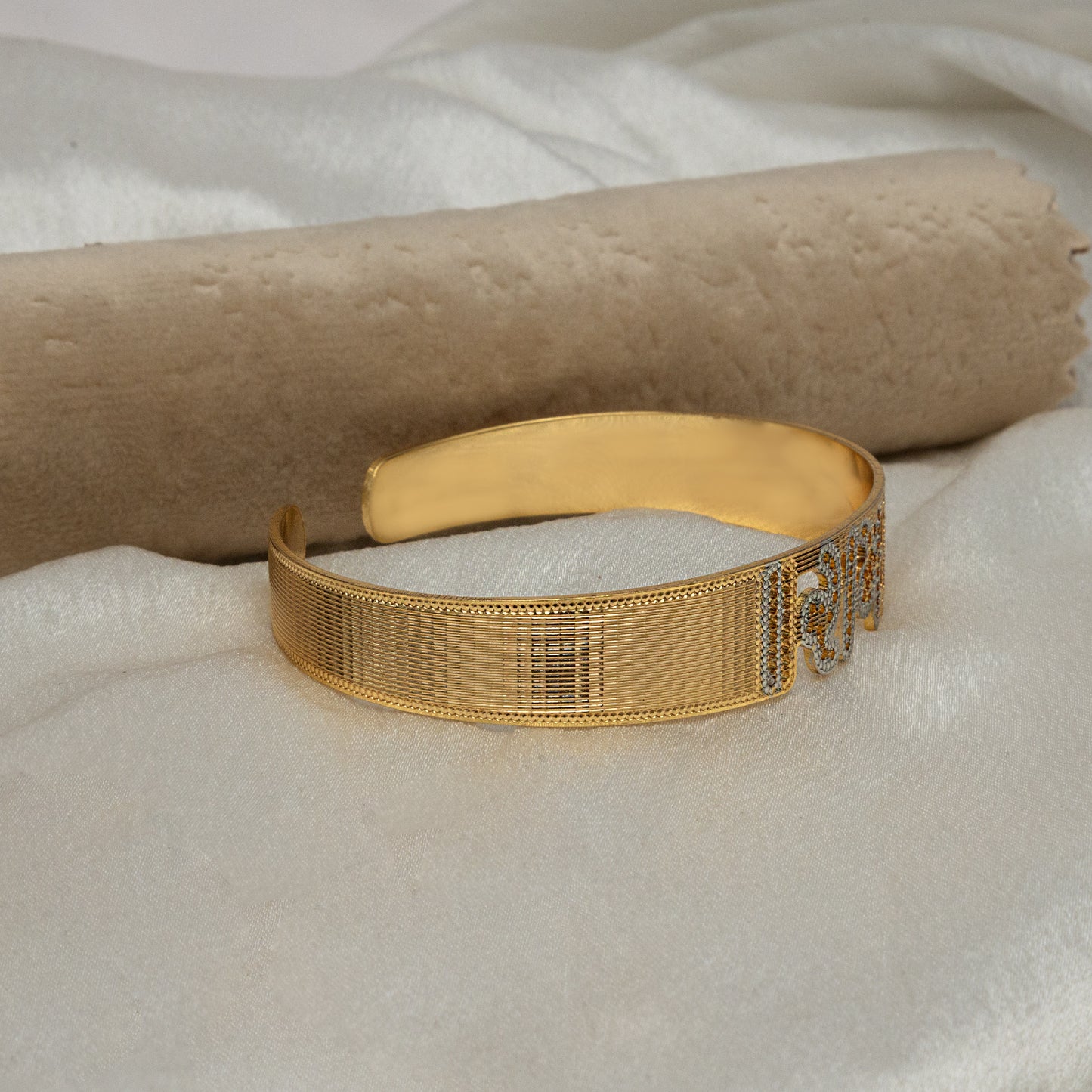SHREE RAM GOLD AND SILVER KADA BRACELET