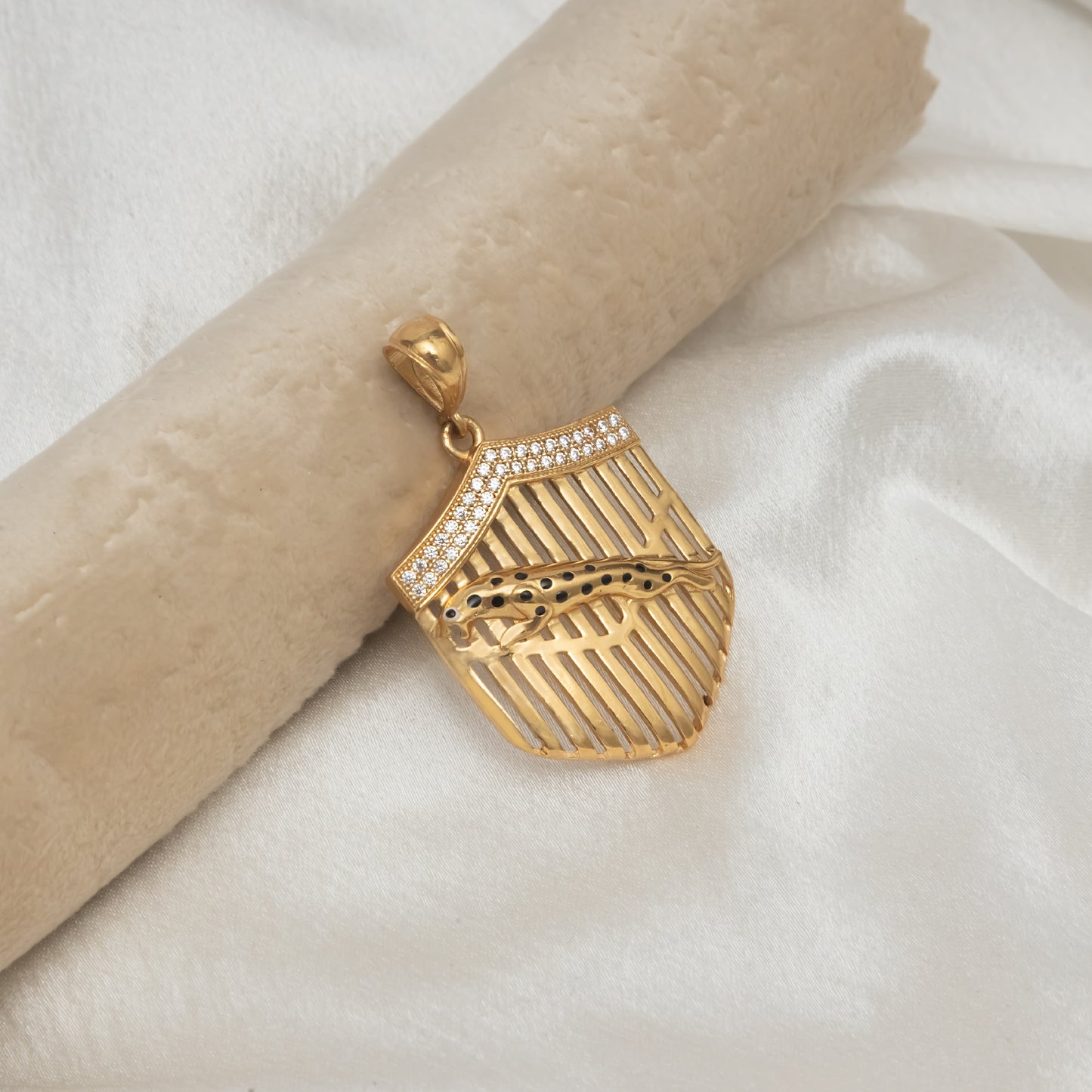BOLD JAGUAR PREMIUM GOLD PLATED PENDANT