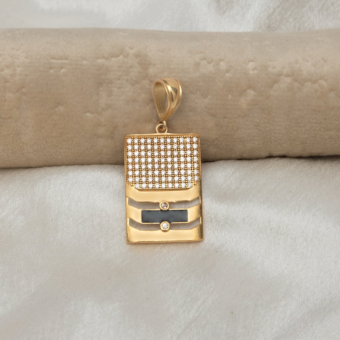SHINING SQUARE DIAMOND PENDANT PREMIUM GOLD PLATED PENDANT