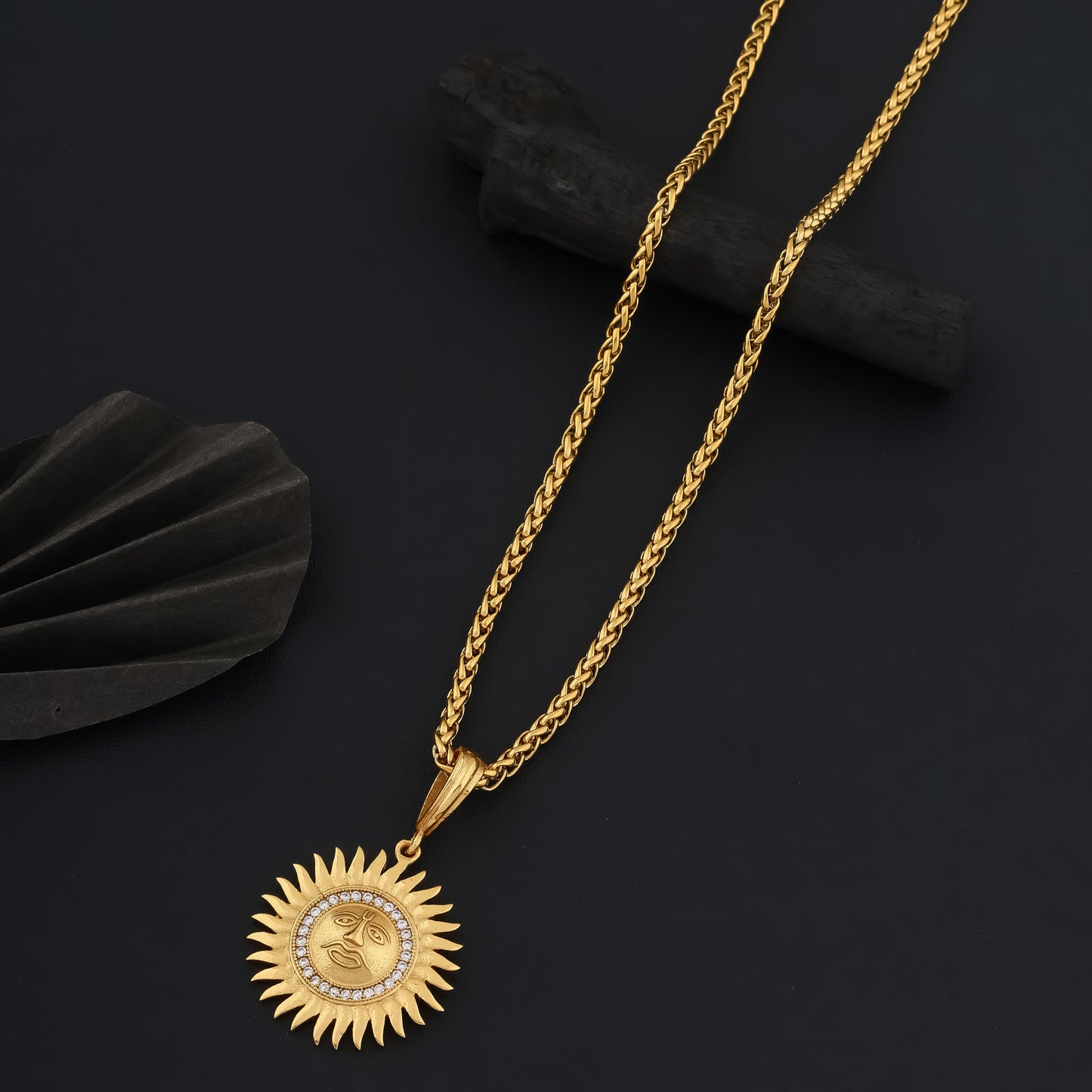 Sun Dimond Pendant With Gold Chain