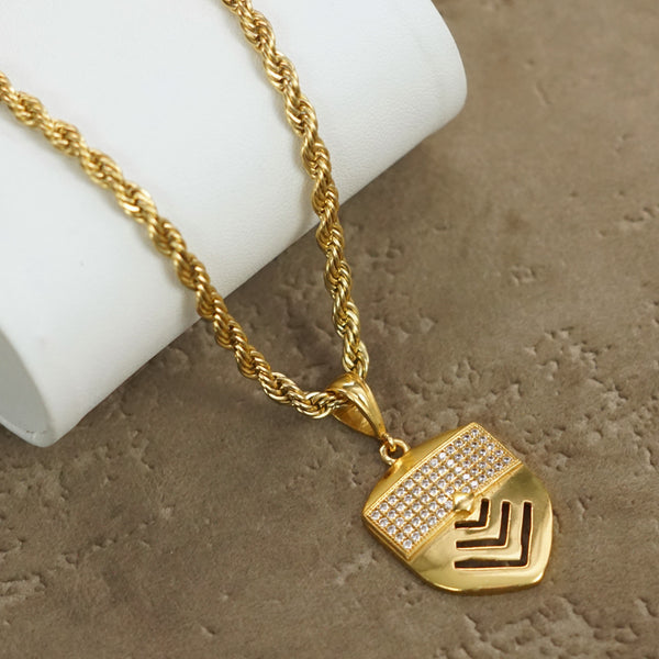 ZEVER DIAMOND PREMIUM GOLD PLATED PENDANT
