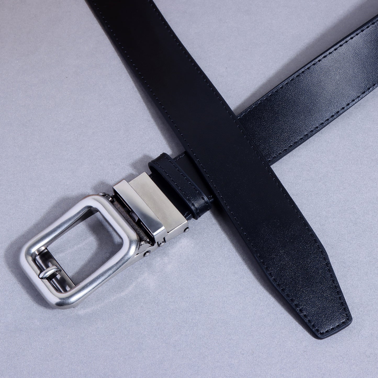 HARLEY GENUINE LEATHER REVERSIBLE AUTO LOCK BELT