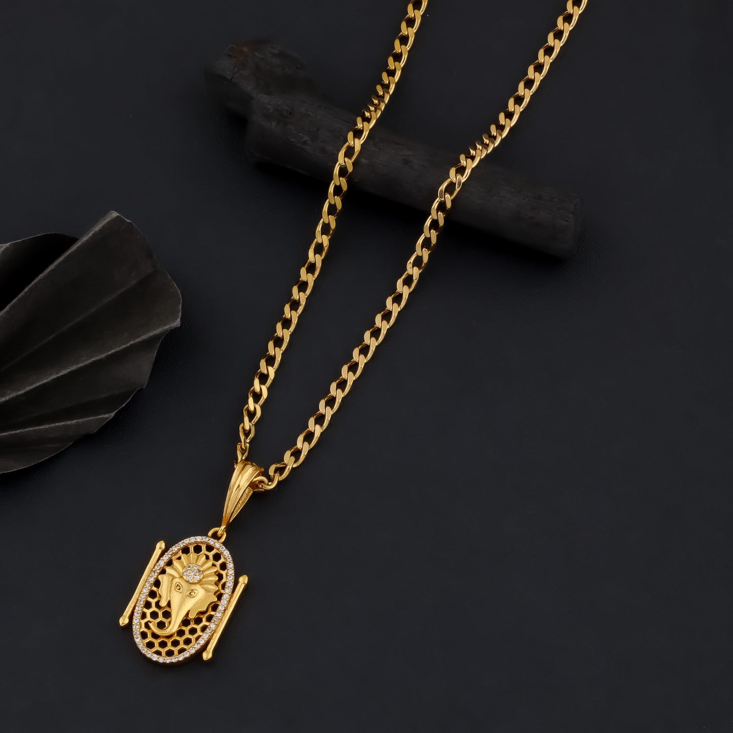 VIGHNAHARTA MEN'S CHAIN PENDANT (CHAIN-24 INCH)