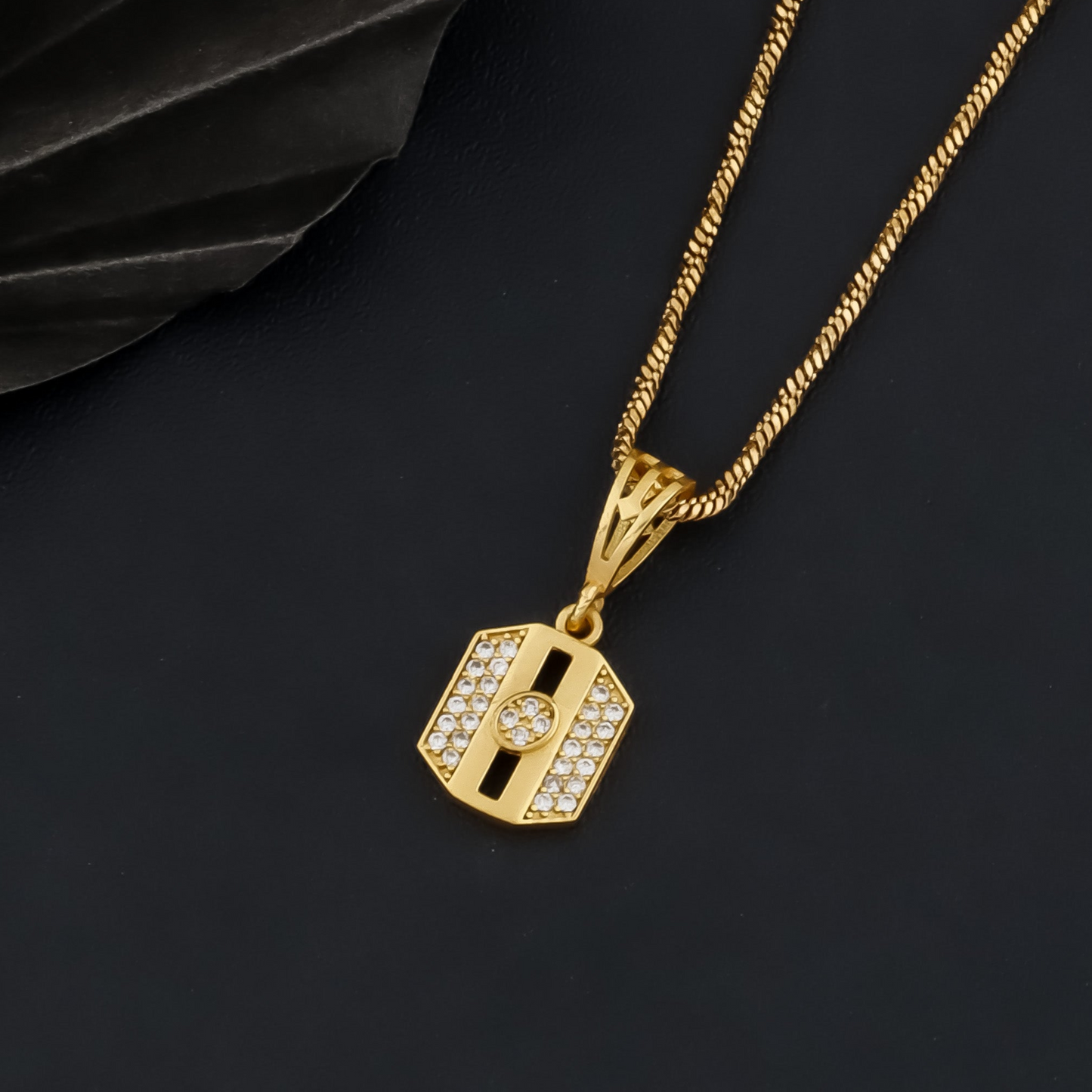 FRORO MEN’S SMART STYLE GOLD PENDANT (CHAIN-24 INCH)