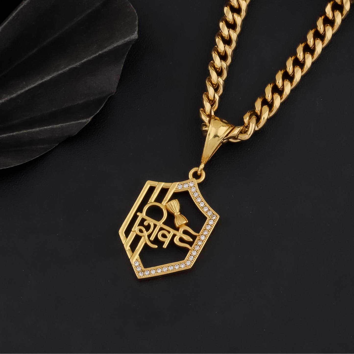 Shiv MEN’S GOLD CHAIN PENDANT (Chain-24 inch)