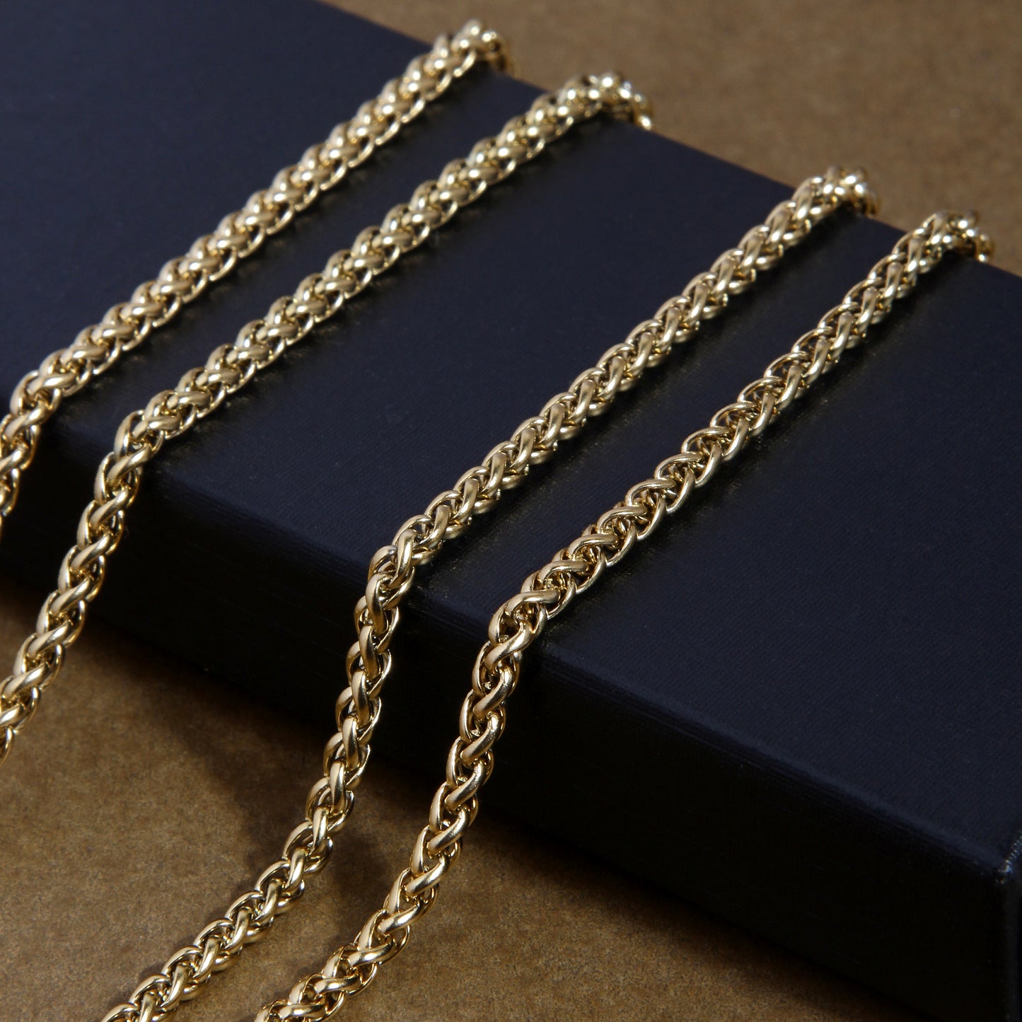 LION COIN MEN’S LUXURY GOLD PENDANT (CHAIN-24 INCH)