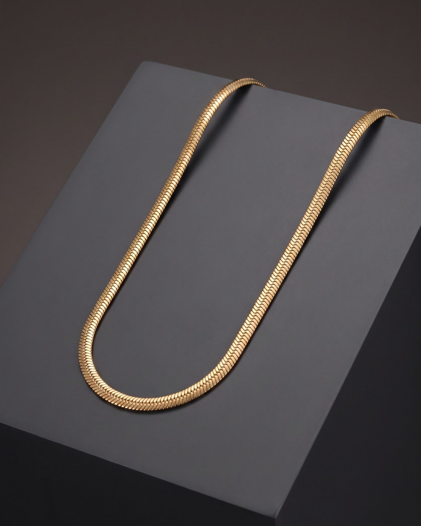 Men’s Stylish Snake Gold Chain