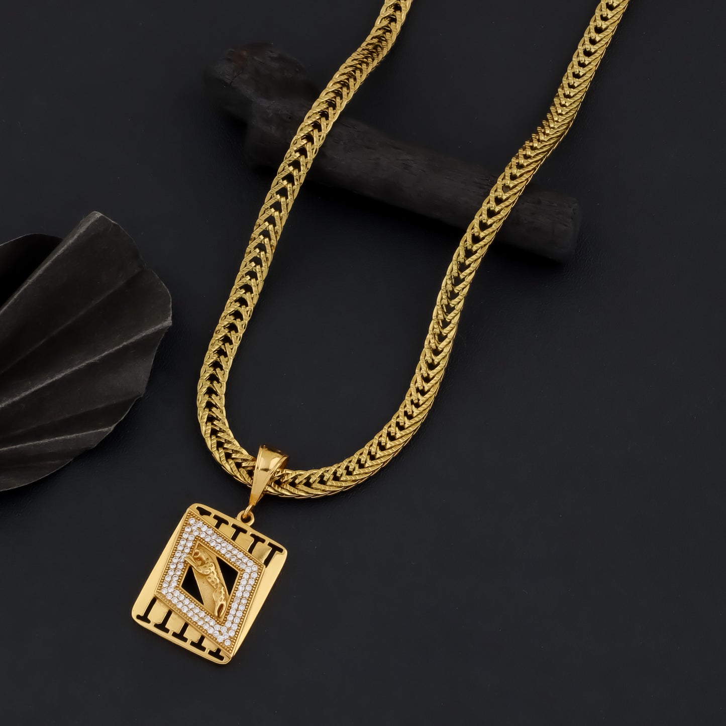 Jaguar Men’s Gold Pendant with Chain (Chain-24 Inch)