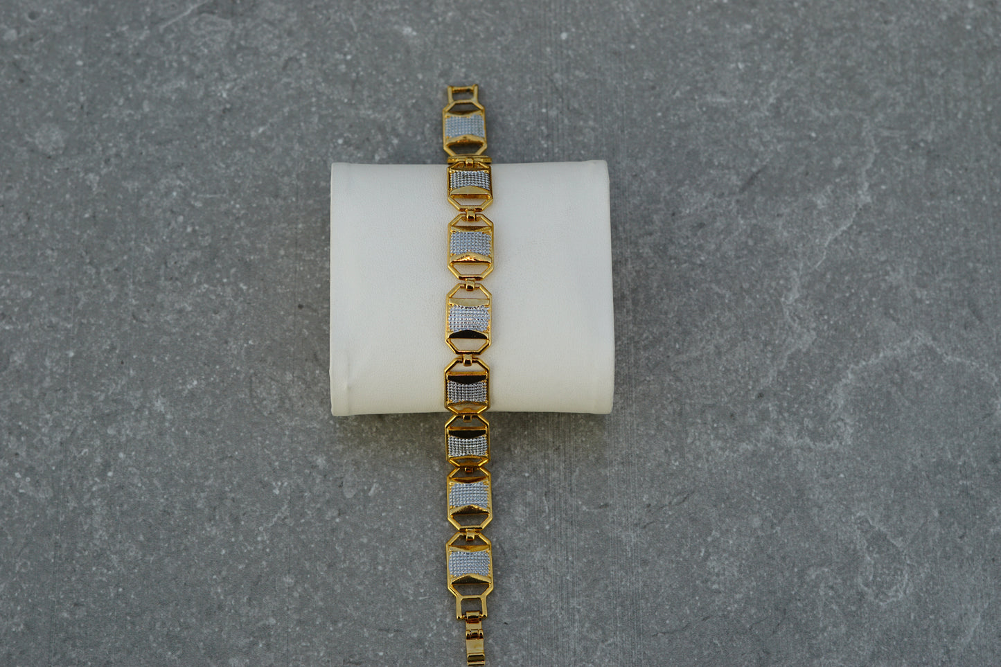 Cord Gold And Silver Loose Bracelet