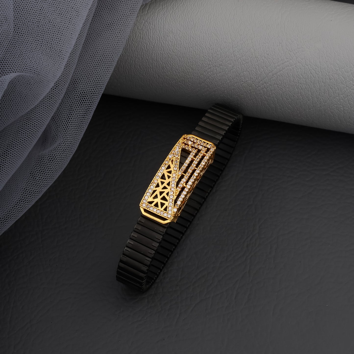 Aura Luxury Black & Gold Flexible Bracelet