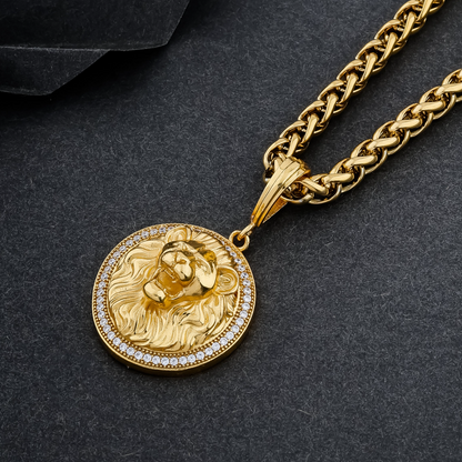 Lion Pendant With Men's Chain (Chain-24 inch / 3 MM)