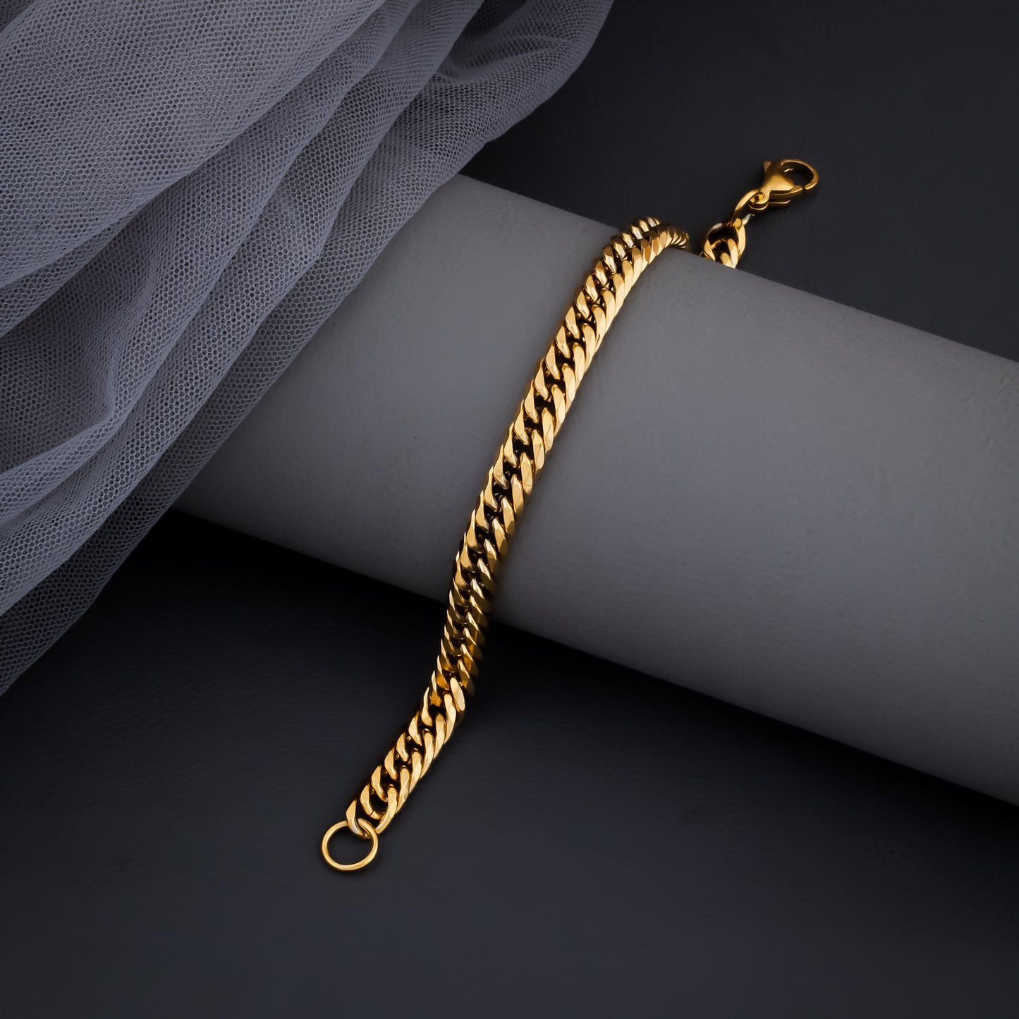 Venom Unisex Solid Gold Cuban Men's Chain & Bracelet Combo (Chain-24 inches & Bracelet-7 inches / 7 mm)