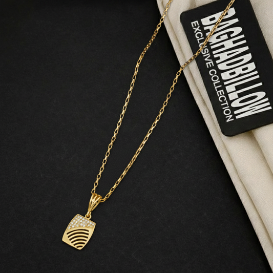 Ivo Men’s Cool Gold Chain Pendant Design (Chain-24 Inch)