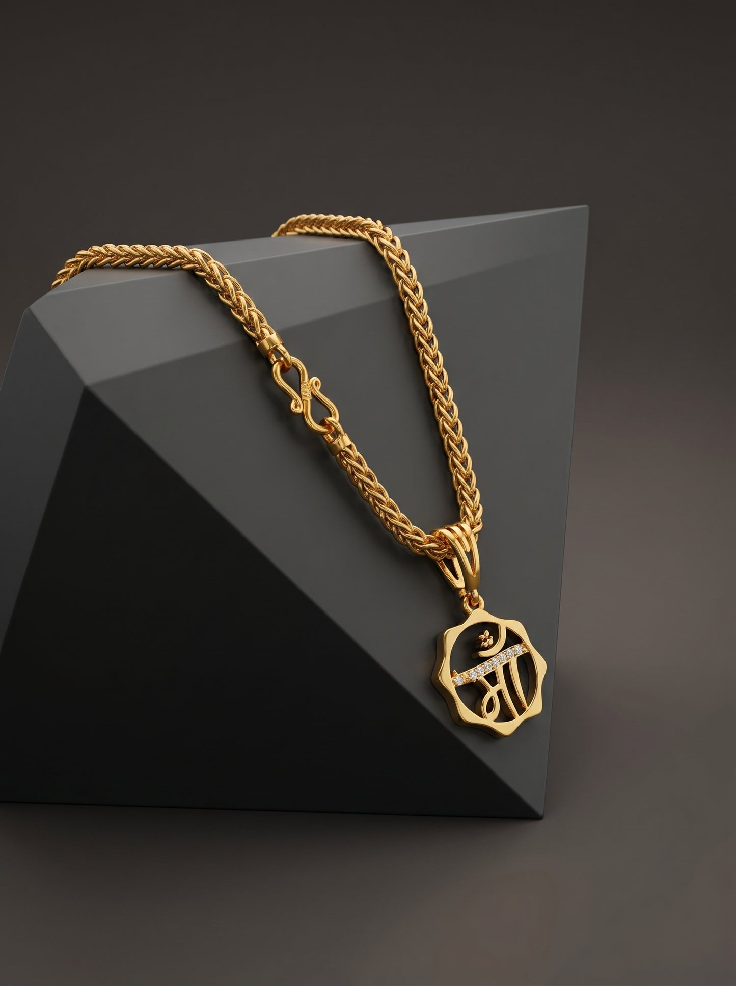 Maa Men’s Exclusive Gold Chain Pendant (Chain-22 Inch / 3 Mm)