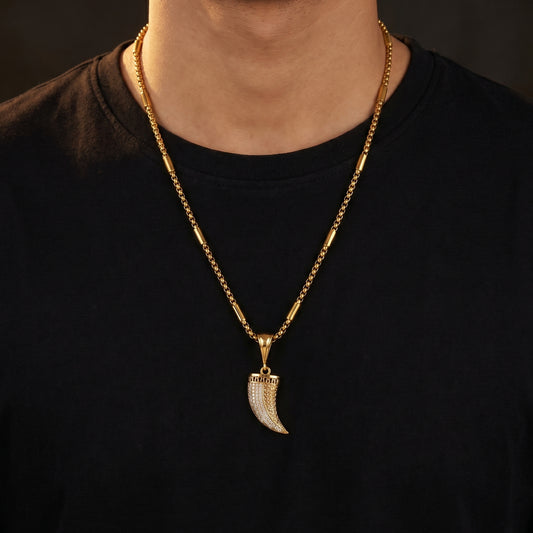 Lion Nail Dimond Pendant With Gold Chain